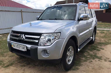 Внедорожник / Кроссовер Mitsubishi Pajero Wagon 2008 в Киеве