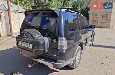 Внедорожник / Кроссовер Mitsubishi Pajero Wagon 2007 в 