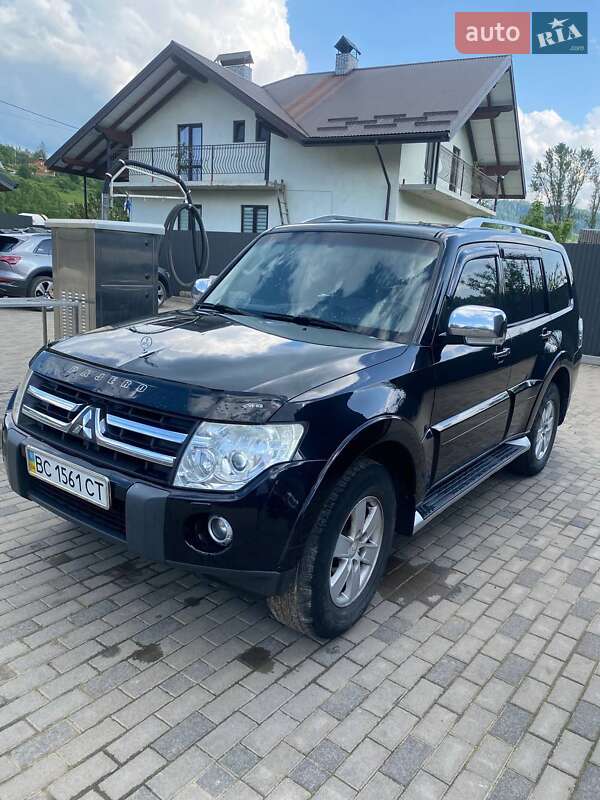 Mitsubishi Pajero Wagon 2007