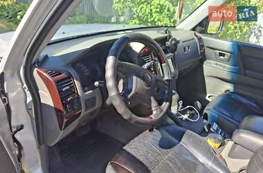 Позашляховик / Кросовер Mitsubishi Pajero Wagon 2001 в 