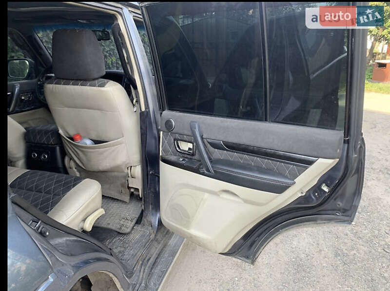 Внедорожник / Кроссовер Mitsubishi Pajero Wagon 2007 в Львове