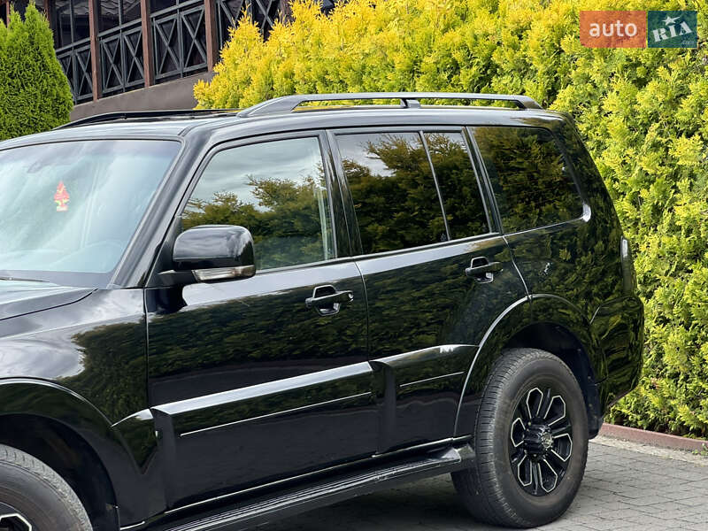 Внедорожник / Кроссовер Mitsubishi Pajero Wagon 2008 в Стрые