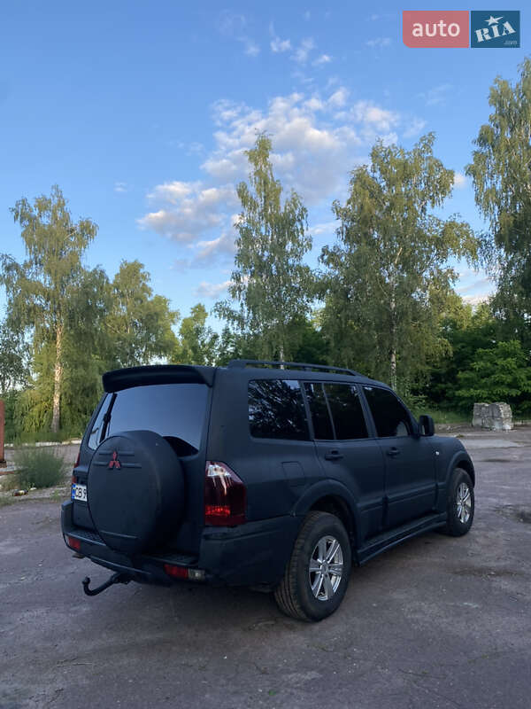 Позашляховик / Кросовер Mitsubishi Pajero Wagon 2004 в Ямпілю