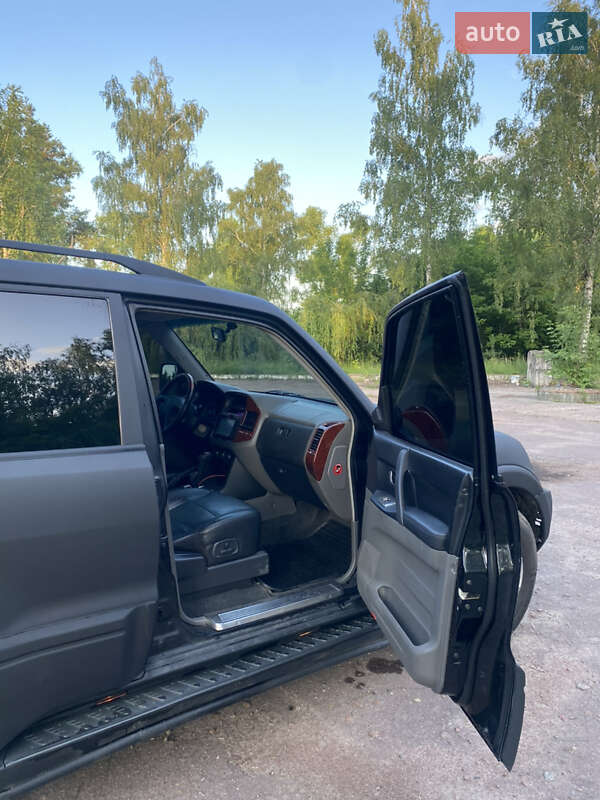 Позашляховик / Кросовер Mitsubishi Pajero Wagon 2004 в Ямпілю