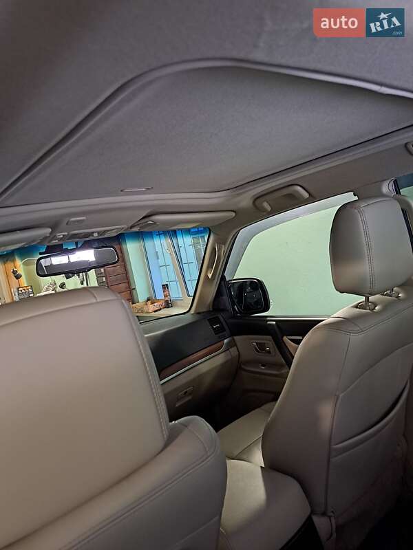 Внедорожник / Кроссовер Mitsubishi Pajero Wagon 2007 в Высоком