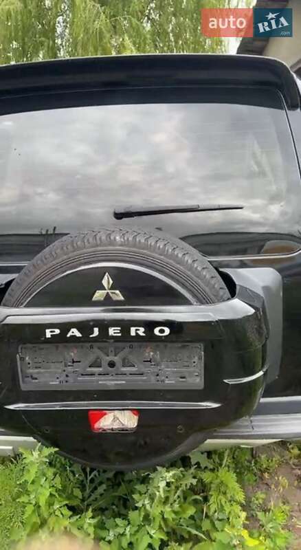 Внедорожник / Кроссовер Mitsubishi Pajero Wagon 2009 в Киеве