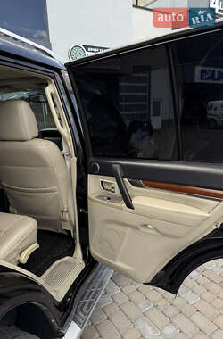 Внедорожник / Кроссовер Mitsubishi Pajero Wagon 2008 в 