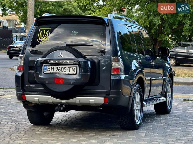 Позашляховик / Кросовер Mitsubishi Pajero Wagon 2008 в Одесі