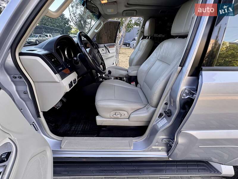 Внедорожник / Кроссовер Mitsubishi Pajero Wagon 2007 в Одессе