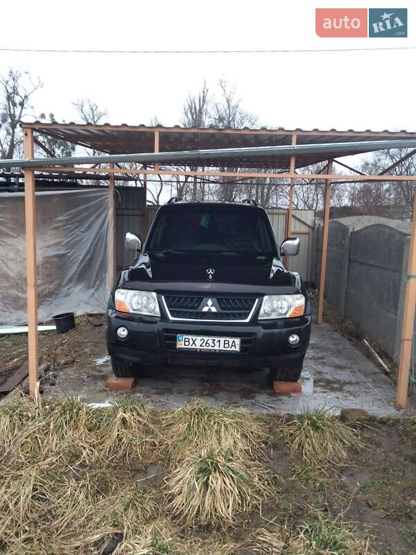 Mitsubishi Pajero Wagon 2005