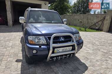 Внедорожник / Кроссовер Mitsubishi Pajero Wagon 2006 в 