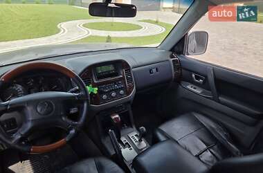 Внедорожник / Кроссовер Mitsubishi Pajero Wagon 2006 в 