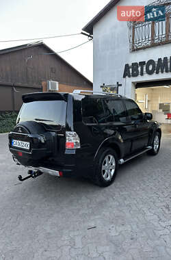 Внедорожник / Кроссовер Mitsubishi Pajero Wagon 2007 в 