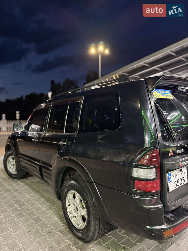 Внедорожник / Кроссовер Mitsubishi Pajero Wagon 2002 в Буче