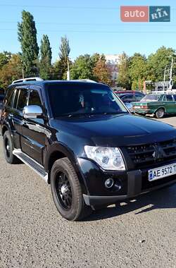 Внедорожник / Кроссовер Mitsubishi Pajero Wagon 2008 в 