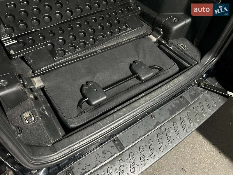 Внедорожник / Кроссовер Mitsubishi Pajero Wagon 2006 в Киеве фото 29 Внедорожник / Кроссовер Mitsubishi Pajero Wagon 2006 в Киеве