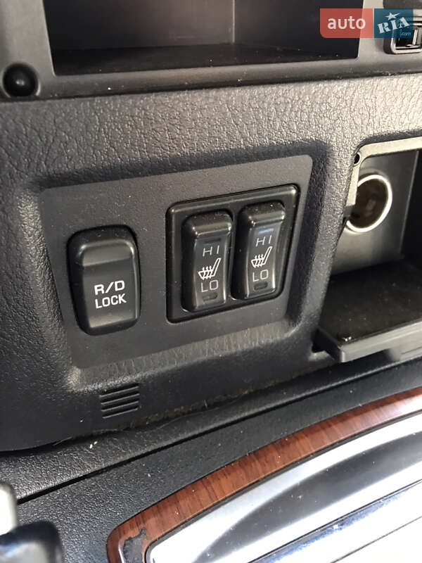 Внедорожник / Кроссовер Mitsubishi Pajero Wagon 2007 в Одессе фото 20 Внедорожник / Кроссовер Mitsubishi Pajero Wagon 2007 в Одессе