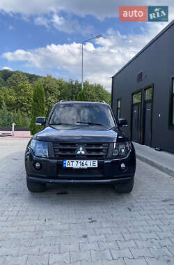 Внедорожник / Кроссовер Mitsubishi Pajero Wagon 2007 в 