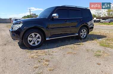 Внедорожник / Кроссовер Mitsubishi Pajero Wagon 2008 в 