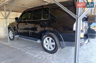 Внедорожник / Кроссовер Mitsubishi Pajero Wagon 2008 в 