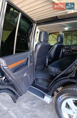 Внедорожник / Кроссовер Mitsubishi Pajero Wagon 2008 в 
