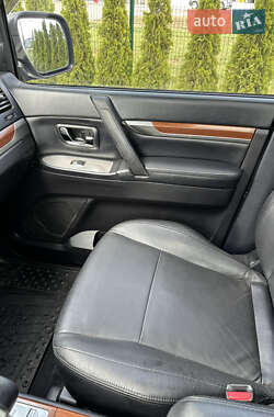 Позашляховик / Кросовер Mitsubishi Pajero Wagon 2008 в 