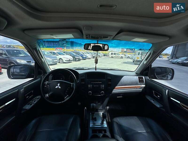 Внедорожник / Кроссовер Mitsubishi Pajero Wagon 2007 в Львове