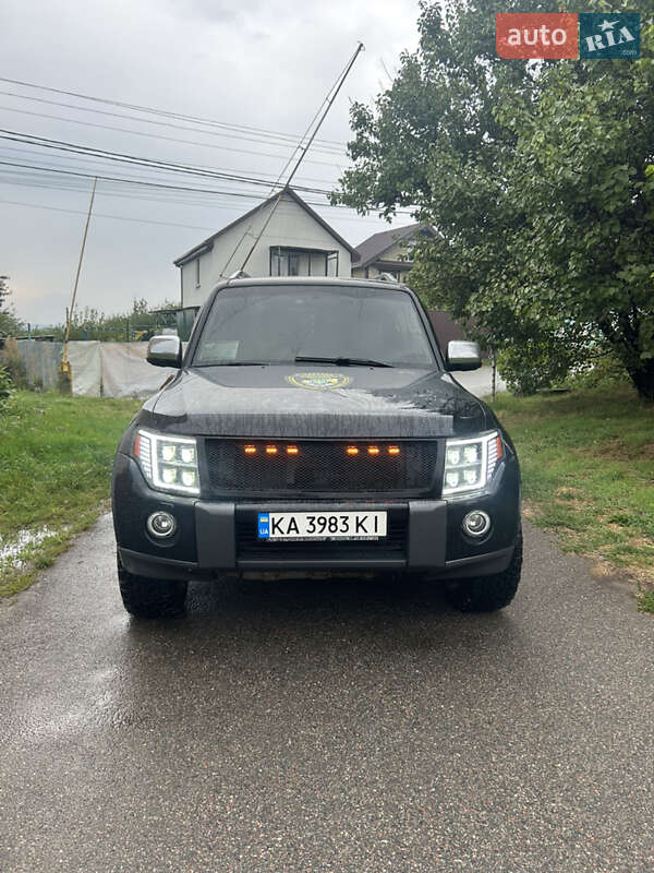 Внедорожник / Кроссовер Mitsubishi Pajero Wagon 2008 в 