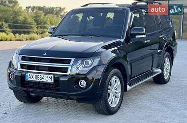 Позашляховик / Кросовер Mitsubishi Pajero Wagon 2013 в Чернівцях