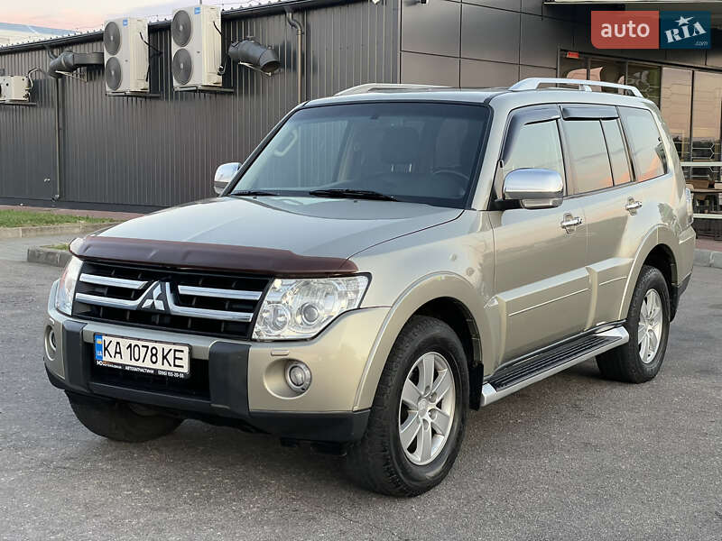 Mitsubishi Pajero Wagon 2008