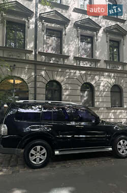 Внедорожник / Кроссовер Mitsubishi Pajero Wagon 2008 в 