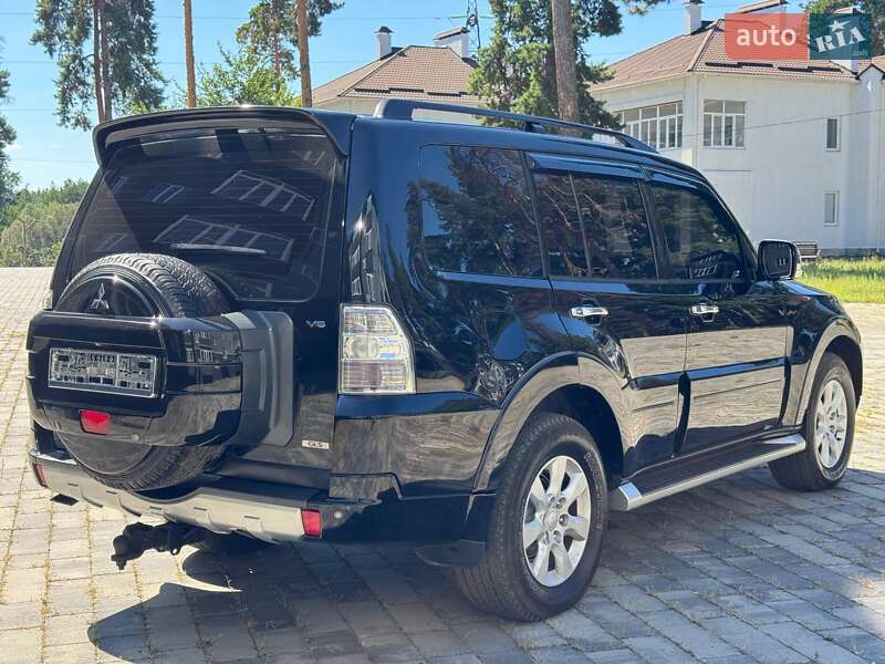 Внедорожник / Кроссовер Mitsubishi Pajero Wagon 2012 в Ахтырке