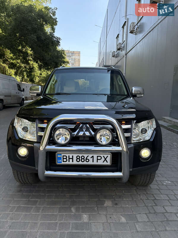 Внедорожник / Кроссовер Mitsubishi Pajero Wagon 2007 в Одессе