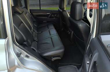 Внедорожник / Кроссовер Mitsubishi Pajero Wagon 2008 в 