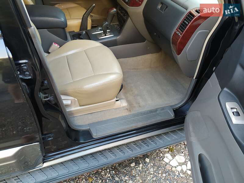 Внедорожник / Кроссовер Mitsubishi Pajero Wagon 2004 в Вышгороде