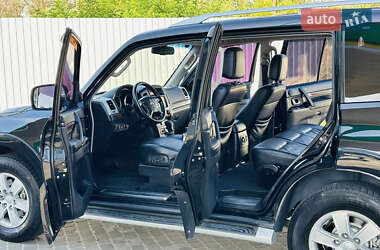 Внедорожник / Кроссовер Mitsubishi Pajero Wagon 2008 в 