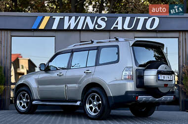 Внедорожник / Кроссовер Mitsubishi Pajero Wagon 2008 в 