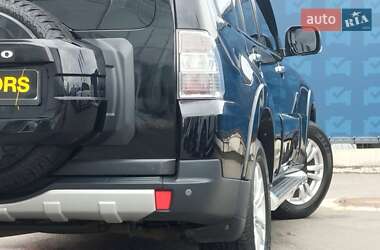 Внедорожник / Кроссовер Mitsubishi Pajero Wagon 2008 в 