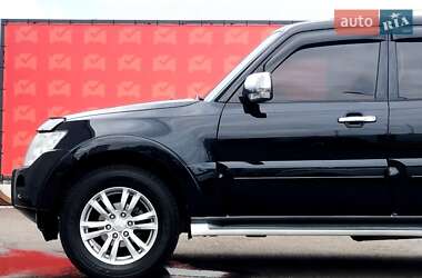 Внедорожник / Кроссовер Mitsubishi Pajero Wagon 2008 в 