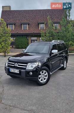 Внедорожник / Кроссовер Mitsubishi Pajero Wagon 2008 в Харькове