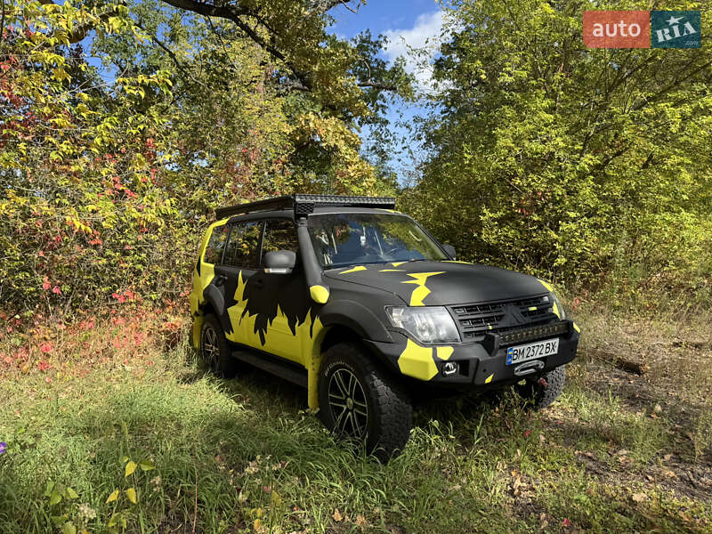 Внедорожник / Кроссовер Mitsubishi Pajero Wagon 2010 в Черкассах