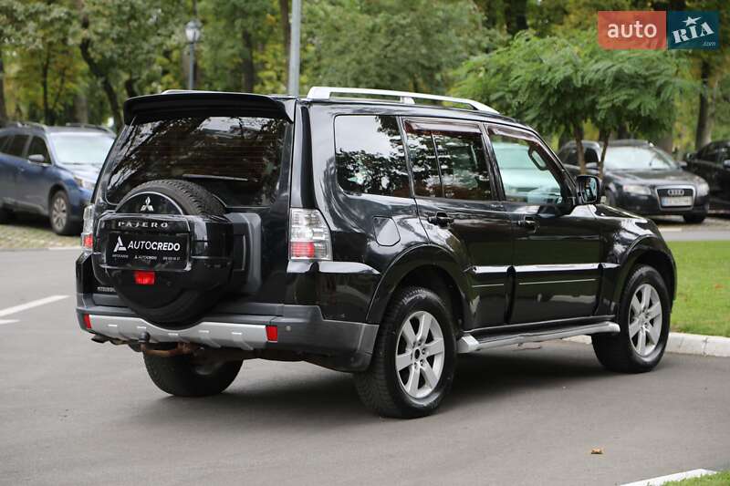 Внедорожник / Кроссовер Mitsubishi Pajero Wagon 2008 в Харькове