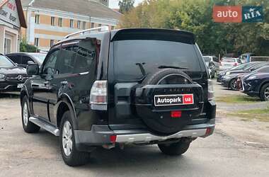 Внедорожник / Кроссовер Mitsubishi Pajero Wagon 2008 в 