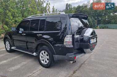 Внедорожник / Кроссовер Mitsubishi Pajero Wagon 2008 в 