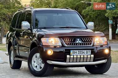 Внедорожник / Кроссовер Mitsubishi Pajero Wagon 2005 в 