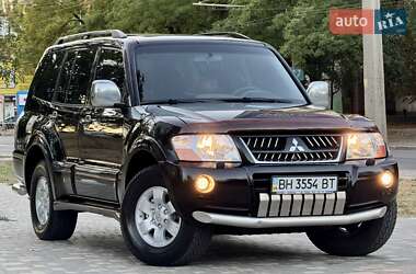 Внедорожник / Кроссовер Mitsubishi Pajero Wagon 2005 в 