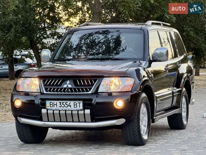 Внедорожник / Кроссовер Mitsubishi Pajero Wagon 2005 в Одессе