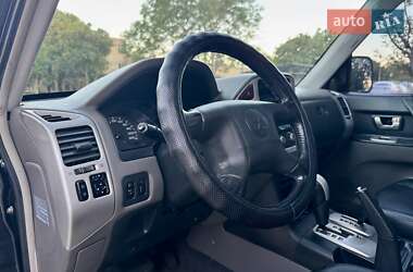 Внедорожник / Кроссовер Mitsubishi Pajero Wagon 2005 в 