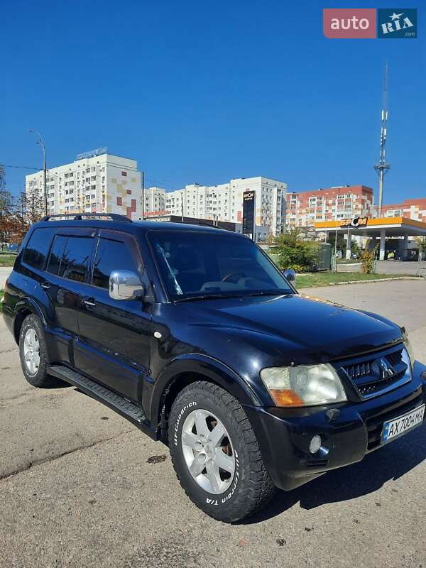 Позашляховик / Кросовер Mitsubishi Pajero Wagon 2006 в Харкові