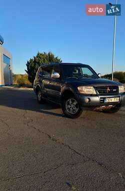 Внедорожник / Кроссовер Mitsubishi Pajero Wagon 2006 в Изюме